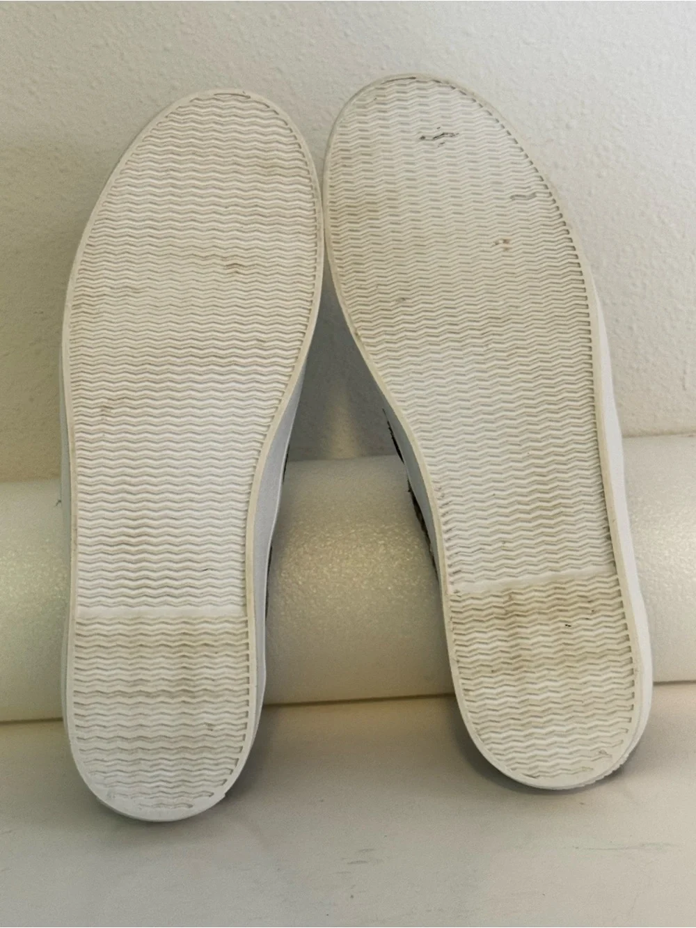 Rebecca Minkoff Eliza Metallic Snakeskin Slip On Sneakers Women’s Size 9